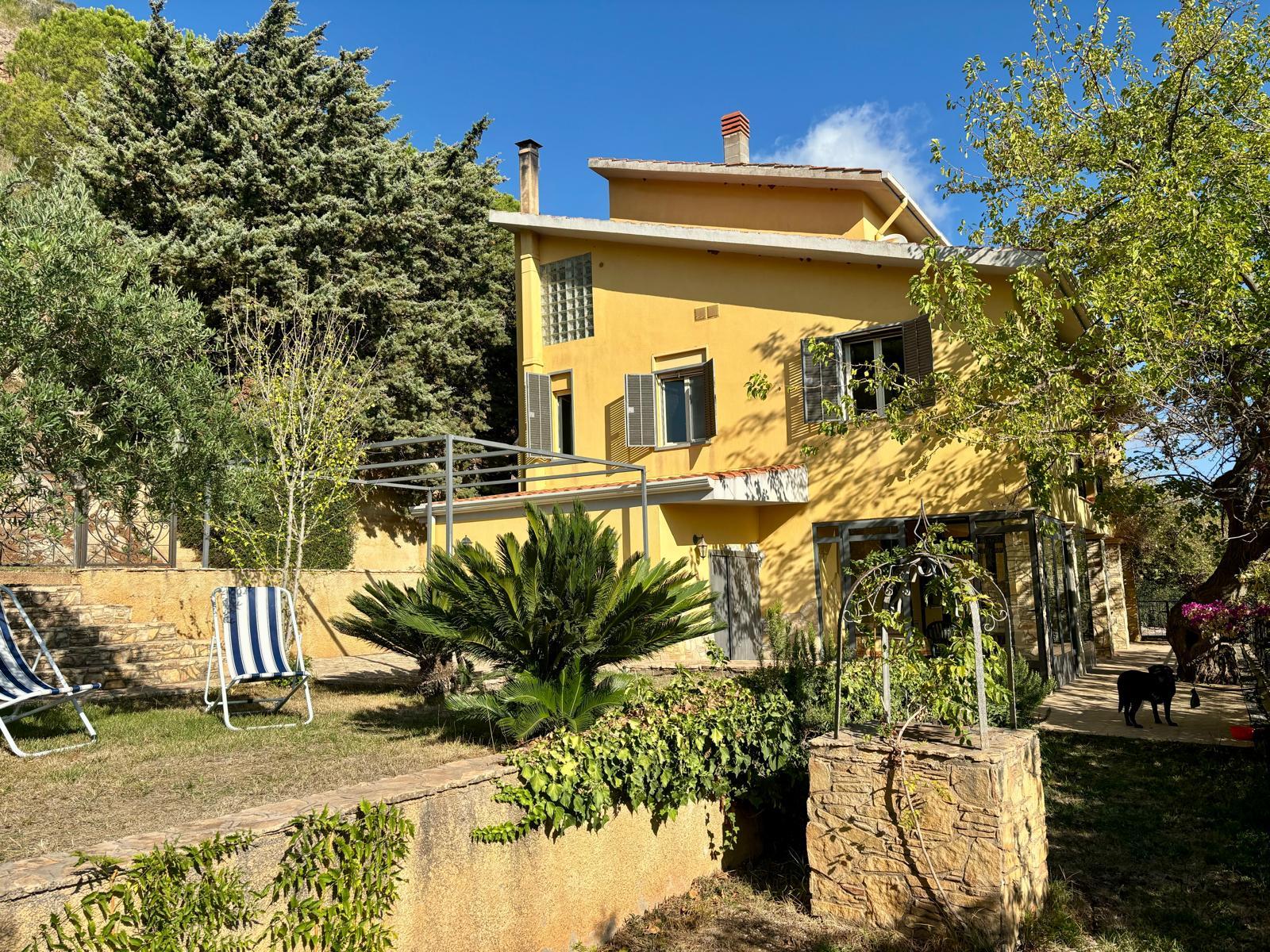 Villa contrada acquagrande