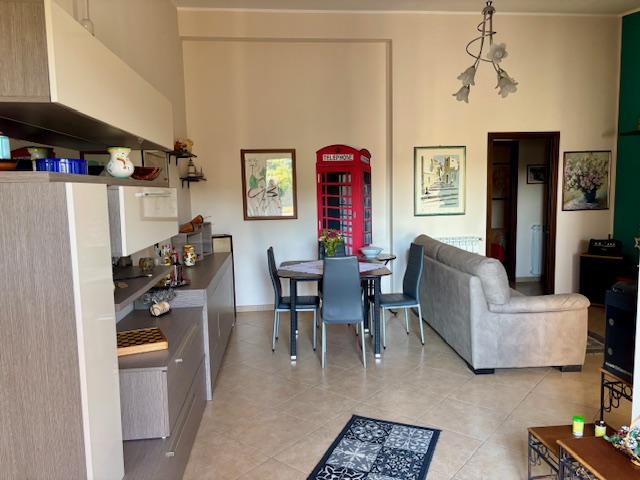 via petro nenni secondo piano