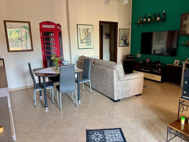 via petro nenni secondo piano