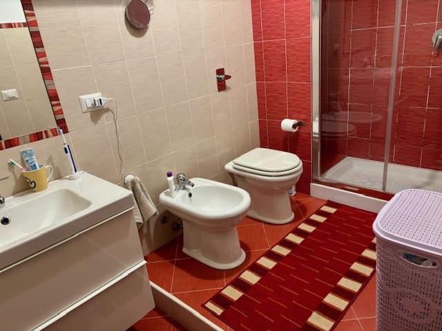 via petro nenni secondo piano