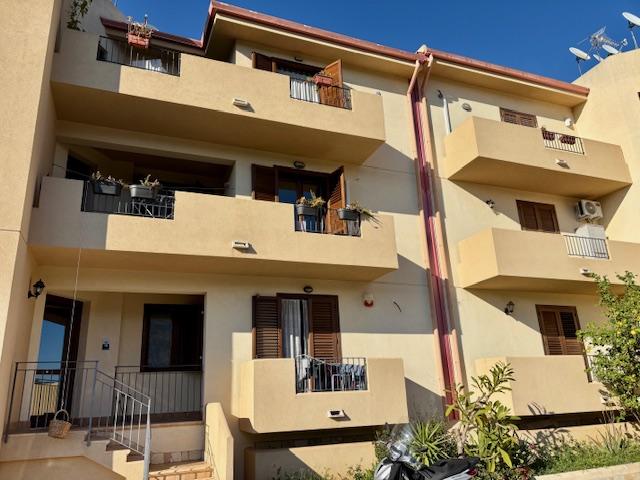 via petro nenni secondo piano